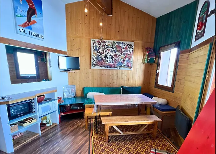 Reinne Blanche Grand By Alpstays